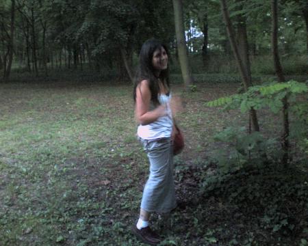 Maud dans le parc lol...