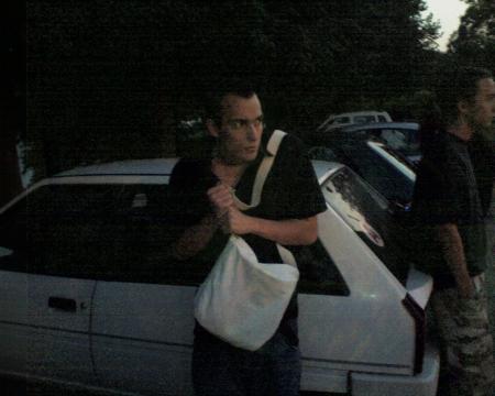 attention Steven on va te piquer ton sac!!!!