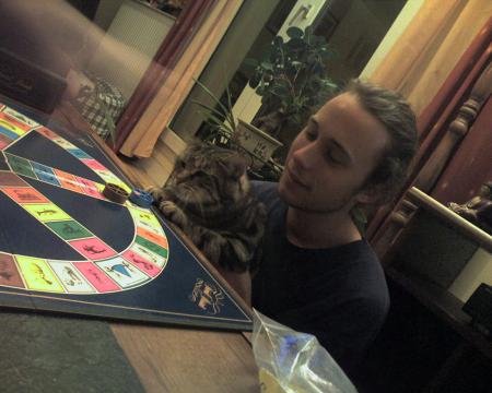 Arnaud et Cannelle en plein Trivial Pursuit